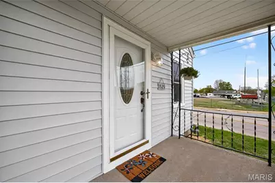 1525 N 4th Street, Saint Charles, MO 63301 - Photo 15