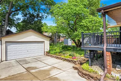 7329 Bruno Avenue, Richmond Heights, MO 63117 - Photo 43