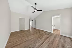 4568 Braungate Dr, Saint Louis, MO 63128 - Photo 35