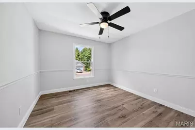 4568 Braungate Drive, Saint Louis, MO 63128 - Photo 25