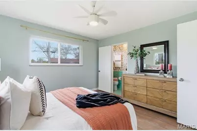 7424 Saleen Court, Saint Louis, MO 63130 - Photo 21