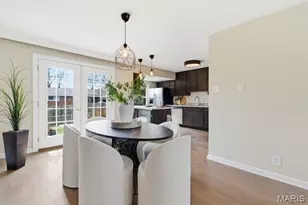 7424 Saleen Ct, Saint Louis, MO 63130 - Photo 7