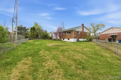7424 Saleen Court, Saint Louis, MO 63130 - Photo 35