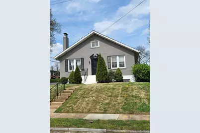 8975 Burton Avenue, Overland, MO 63114 - Photo 1