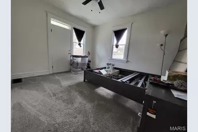 8975 Burton Avenue, Overland, MO 63114 - Photo 31