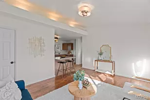 1065 Keeven Ln, Florissant, MO 63031 - Photo 9