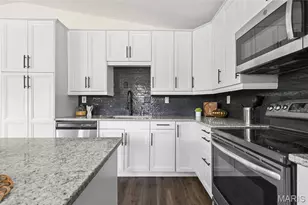 250 Valley View Ridge Dr, Valley Park, MO 63088 - Photo 17