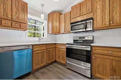 704 Ginger Wood Court, Ballwin, MO 63021 - Photo 13