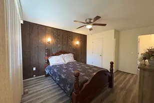 806 Elba Ln, Bellefontaine Neighbors, MO 63137 - Photo 21