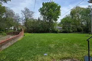 3206 Capehart Dr, Velda Village Hills, MO 63121 - Photo 15