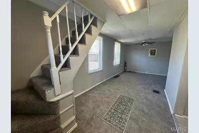 762 Dallas Drive, Saint Louis, MO 63125 - Photo 9