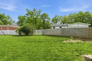 1255 Jade Wind Cir, Ballwin, MO 63011 - Photo 5
