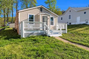 317 E Sand St, Pacific, MO 63069 - Photo 3