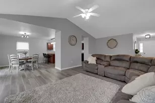 1040 Stonewick Ct, Herculaneum, MO 63048 - Photo 7