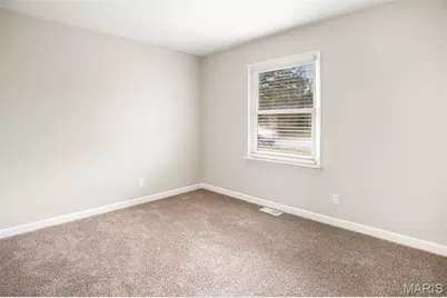 668 Talon Drive, Florissant, MO 63031 - Photo 11