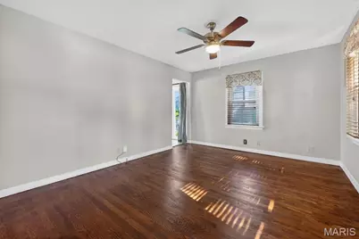 1433 Kraft Street, Saint Louis, MO 63139 - Photo 3