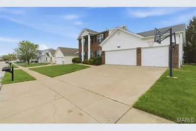 912 Hampshire Heath Drive, O'Fallon, MO 63368 - Photo 43