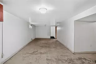 2240 Kerwin Dr, Saint Louis, MO 63136 - Photo 25