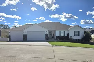 204 Boardwalk Ct, Union, MO 63084 - Photo 1