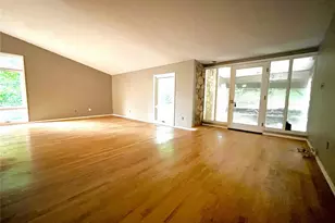 4532 Fox Crk Rd, Wildwood, MO 63069 - Photo 3