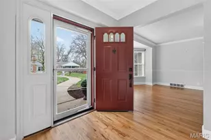 20 Ladel Ct, Olivette, MO 63132 - Photo 3