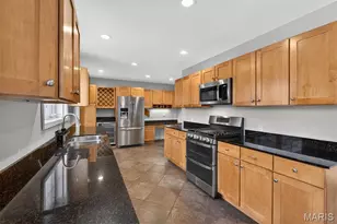 20 Ladel Ct, Olivette, MO 63132 - Photo 11