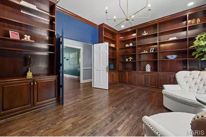 12007 Wiltshire Place Court, Town and Country, MO 63131 - Photo 13