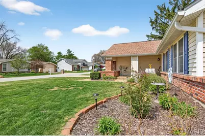 52 Bunker Hill, Saint Charles, MO 63303 - Photo 5