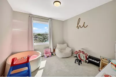 5749 Lost Brook Court, Saint Louis, MO 63129 - Photo 15