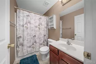 377 Montclair Tower Dr, Saint Charles, MO 63303 - Photo 25