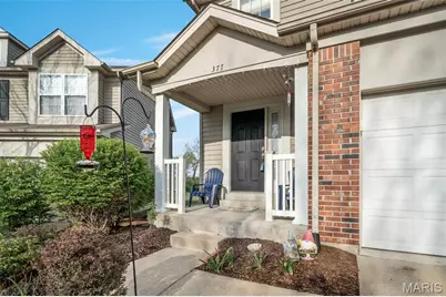 377 Montclair Tower Drive, Saint Charles, MO 63303 - Photo 5