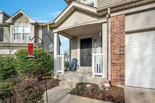 377 Montclair Tower Dr, Saint Charles, MO 63303 - Photo 5