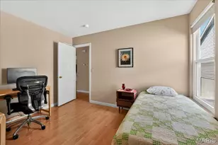 3745 Southern Manor Dr, Saint Louis, MO 63125 - Photo 11