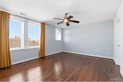 5330 Pershing Avenue #807, Saint Louis, MO 63112 - Photo 11