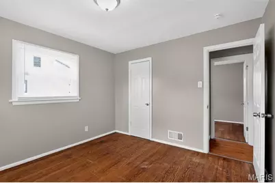 6845 Frostview Lane, Berkeley, MO 63134 - Photo 23