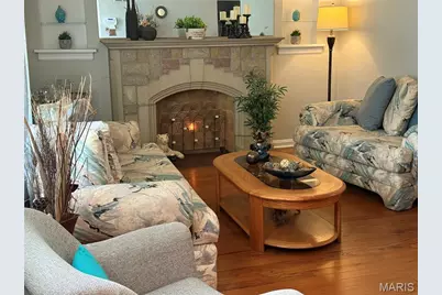 8805 Greenbrook Drive, Saint Louis, MO 63136 - Photo 5