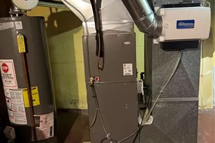 8805 Greenbrook Dr, Saint Louis, MO 63136 - Photo 9