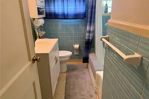 8805 Greenbrook Dr, Saint Louis, MO 63136 - Photo 7