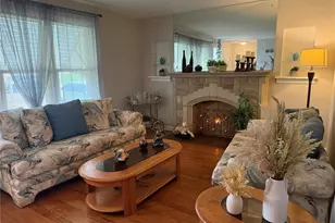 8805 Greenbrook Dr, Saint Louis, MO 63136 - Photo 3