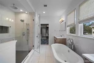 1316 Fawnvalley Dr, Des Peres, MO 63131 - Photo 31