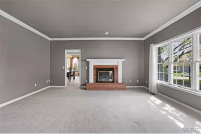 910 Cherry Lane, Washington, MO 63090 - Photo 5