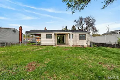 11828 Foxwood Drive, Maryland Heights, MO 63043 - Photo 23