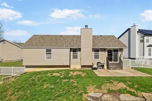 30 Colonial Creek Ct, Wentzville, MO 63385 - Photo 3