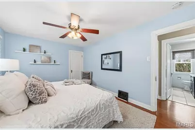 6136 Victoria Avenue, Saint Louis, MO 63139 - Photo 13