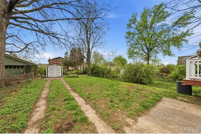 6136 Victoria Avenue, Saint Louis, MO 63139 - Photo 21