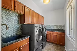 12225 Carberry Pl, Town and Country, MO 63131 - Photo 17