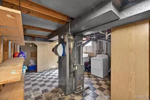 2250 Loveland Dr, Florissant, MO 63031 - Photo 25