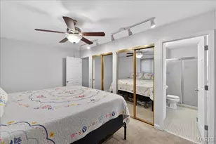 2250 Loveland Dr, Florissant, MO 63031 - Photo 17