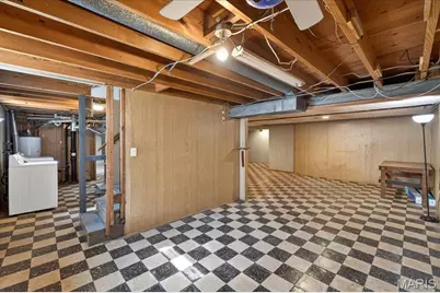 2250 Loveland Drive, Florissant, MO 63031 - Photo 21