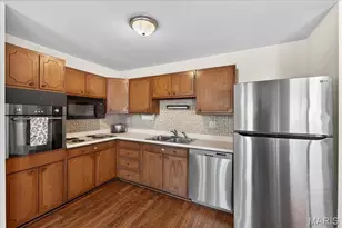 2250 Loveland Dr, Florissant, MO 63031 - Photo 9